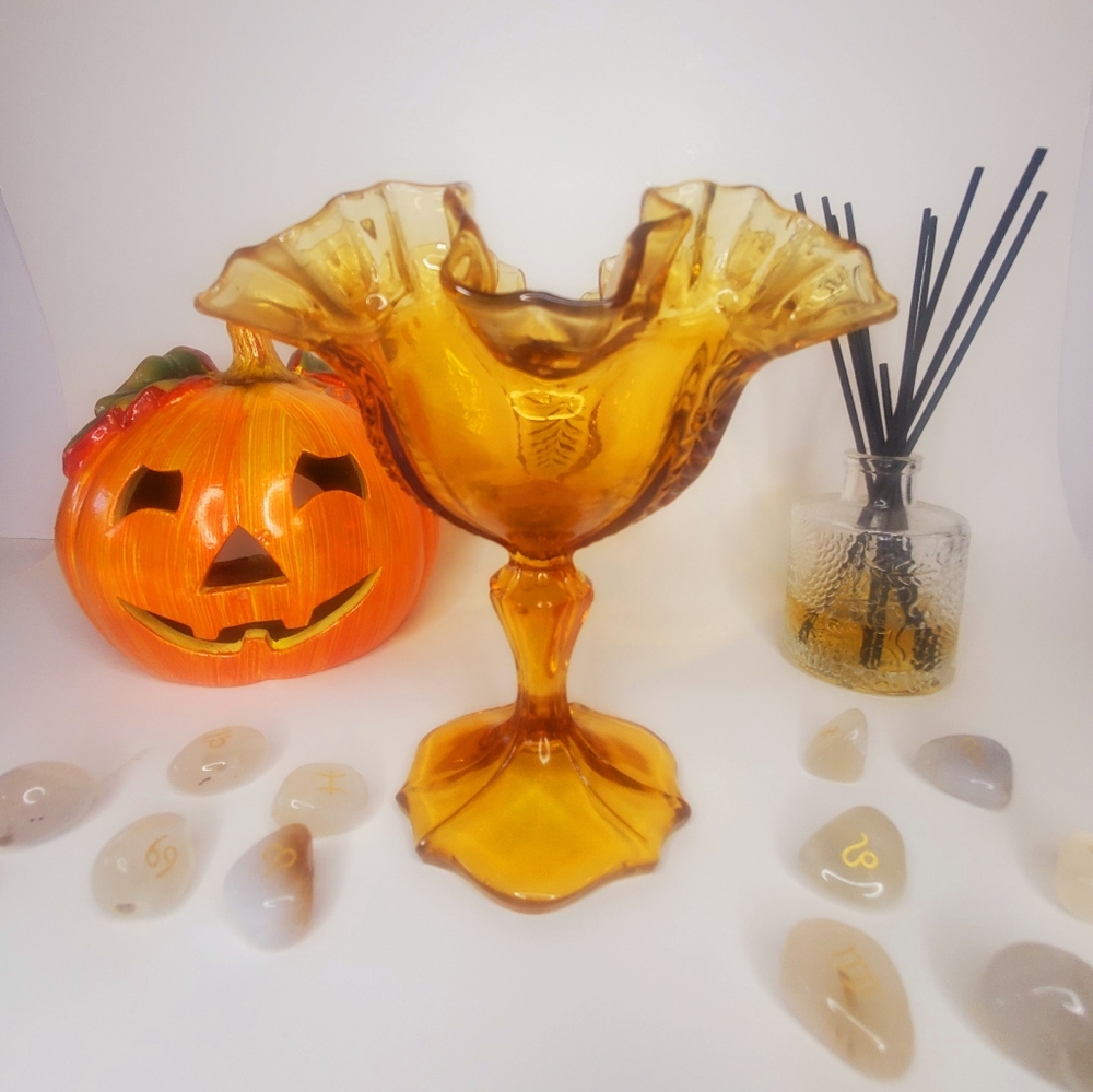 VINTAGE AMBER Depression Glass Ruffled Dish